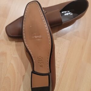 Brown Leather Men's Shoes size 42 euro   /ussize 9   sample shoe